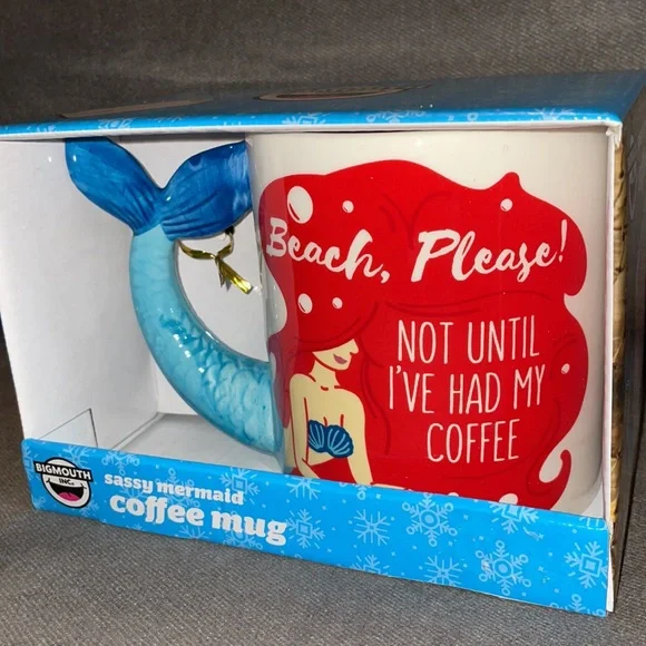 NEW Mermaid coffee mug. Holds 20 oz. - Picture 2 of 5
